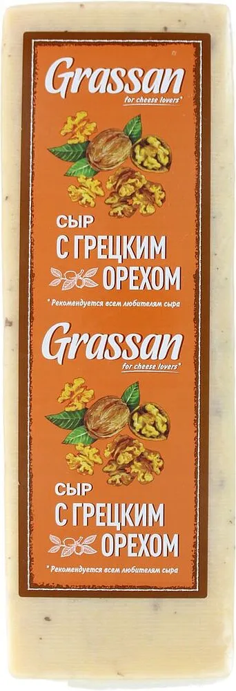 Сыр с грецким орехом "Grassan"