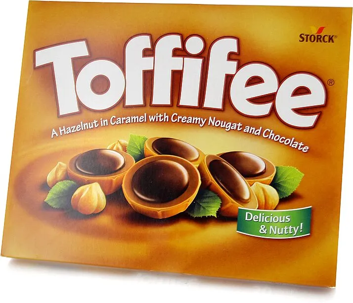 Hazelnut in a caramel cup "Toffifee" 250g 