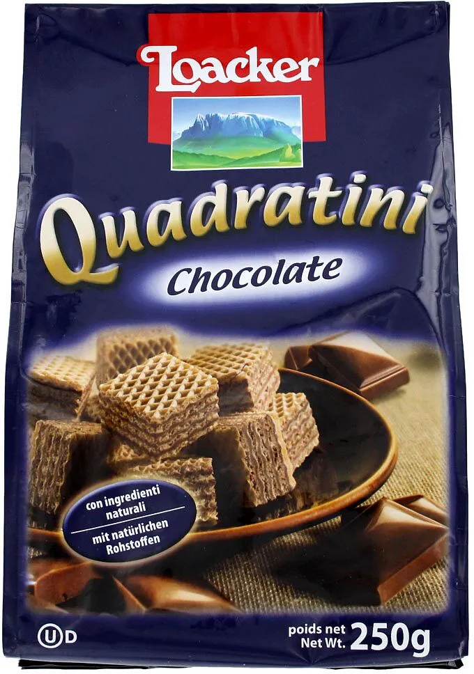 Вафли с шоколадной начинкой "Loacker Quadratini Chocolate" 250г  